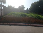 Terreno de 325m² em Ponta da Fruta