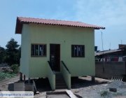 4ª CASA EM COSTA DOURADA - SERRA - ES.