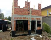 1ª CASA EM MORADA DE LARANJEIRAS