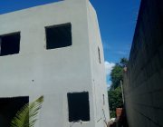 1ª CASA EM MORADA DE LARANJEIRAS