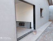 2ª CASA EM RESIDENCIAL SÃO CONRADO - CARIACICA - ES.