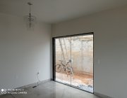2ª CASA EM RESIDENCIAL SÃO CONRADO - CARIACICA - ES.