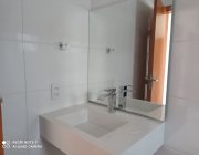 2ª CASA EM RESIDENCIAL SÃO CONRADO - CARIACICA - ES.