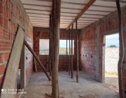 3ª CASA EM CAMPO VERDE - VIANA - ES.