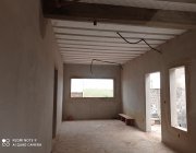 3ª CASA EM CAMPO VERDE - VIANA - ES.