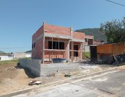 1ª CASA EM RESIDENCIAL COLINA DA SERRA II