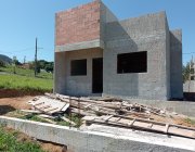 1ª CASA EM RESIDENCIAL COLINA DA SERRA II