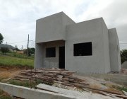 1ª CASA EM RESIDENCIAL COLINA DA SERRA II