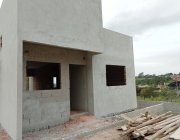 1ª CASA EM RESIDENCIAL COLINA DA SERRA II