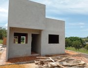 1ª CASA EM RESIDENCIAL COLINA DA SERRA II