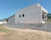 1ª CASA EM RESIDENCIAL COLINA DA SERRA II