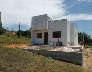 1ª CASA EM RESIDENCIAL COLINA DA SERRA II