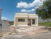 1ª CASA EM RESIDENCIAL COLINA DA SERRA II