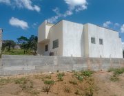 1ª CASA EM RESIDENCIAL COLINA DA SERRA II