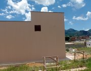 1ª CASA EM RESIDENCIAL COLINA DA SERRA II