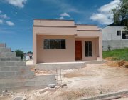 1ª CASA EM RESIDENCIAL COLINA DA SERRA II