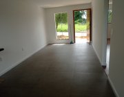 1ª CASA EM RESIDENCIAL COLINA DA SERRA II