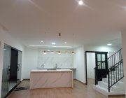 2ª CASA EM PONTA DA FRUTA - VILA VELHA