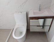 13ª CASA EM RESIDENCIAL CENTRO DA SERRA- SERRA 