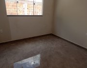 14ª CASA EM RESIDENCIAL CENTRO DA SERRA- SERRA