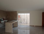 14ª CASA EM RESIDENCIAL CENTRO DA SERRA- SERRA