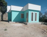 15ª CASA EM RESIDENCIAL CENTRO DA SERRA- SERRA