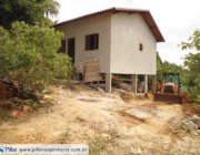 2ª CASA EM RESIDENCIAL CENTRO DA SERRA
