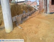 3ª CASA EM RESIDENCIAL CENTRO DA SERRA
