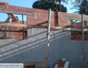 1ª CASA NO BAIRRO VILA PETRÔNIO - CARIACICA E.S.
