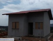 1ª CASA NO BAIRRO VILA PETRÔNIO - CARIACICA E.S.