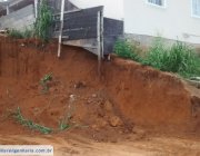 6ª CASA EM JARDIM CAMPO GRANDE - CARIACICA - E.S.